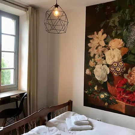 Coeur De Roses, & D'hotes Bed & Breakfast